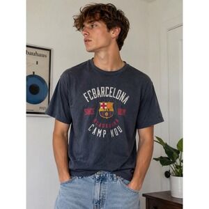 FC Barcelona Blaugrana Camp Nou Mens XL Graphic Tee Distressed Soccer‎ Shirt